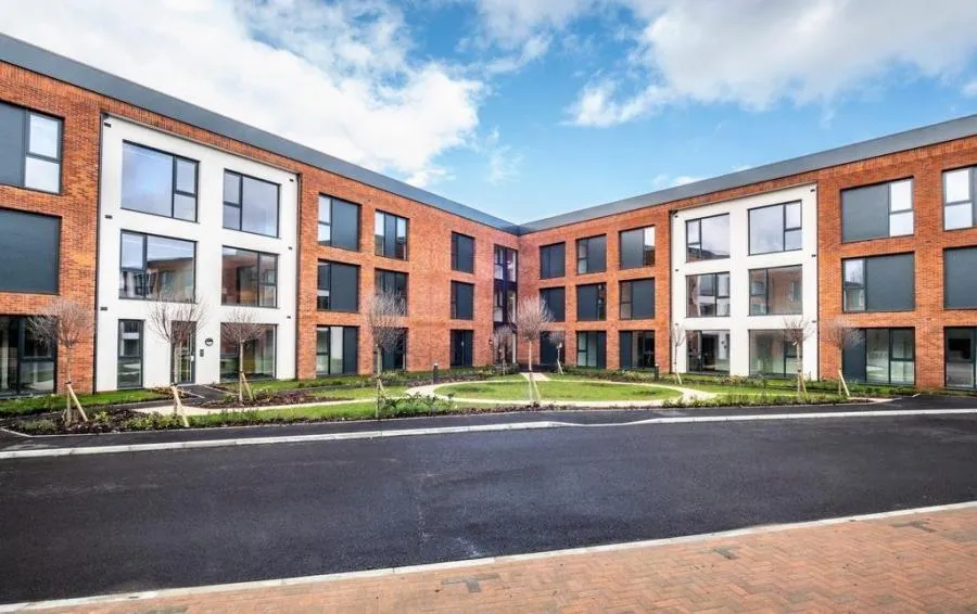 2 bed flat for sale, Wella Road, Basingstoke, RG22