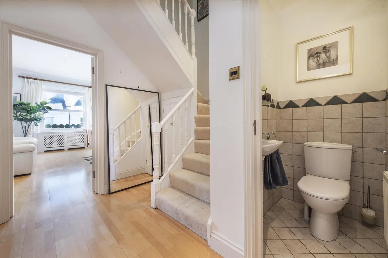 Belsize Square, London NW3 4HU, photo 18