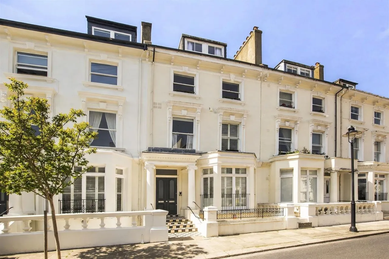 Belsize Square, London NW3 4HU, photo 10