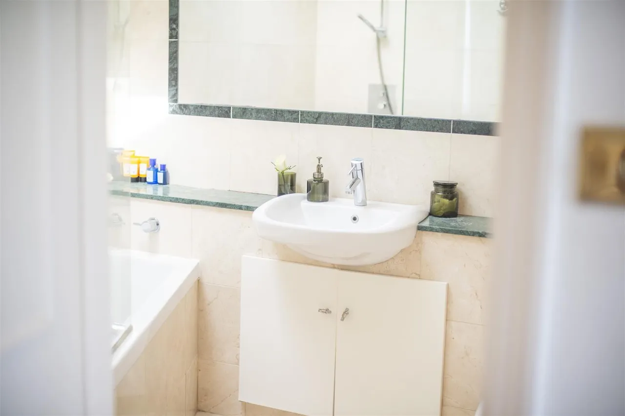 Belsize Square, London NW3 4HU, photo 22