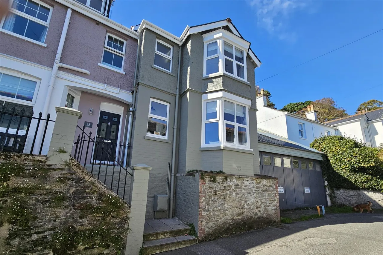 2 bed house for sale, Lostwithiel Street, Fowey