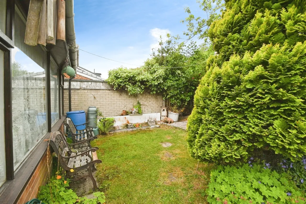 Kent Close, Worsley, Manchester, Greater Manchester, M28, photo 17