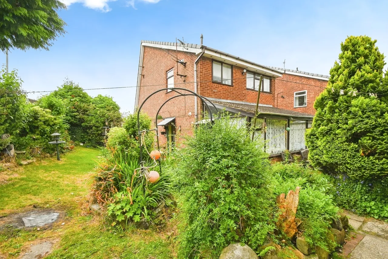 Kent Close, Worsley, Manchester, Greater Manchester, M28, photo 14