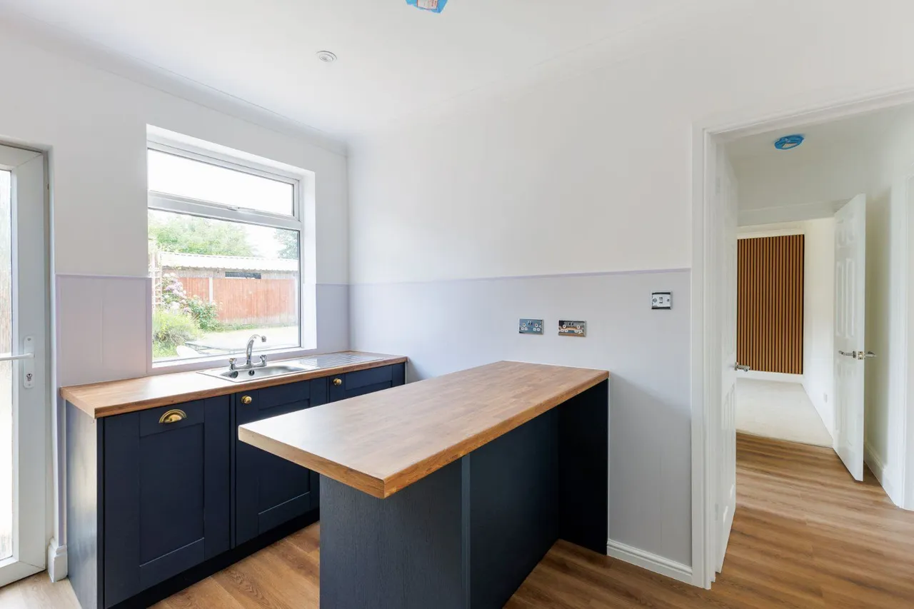 Church Road, Windlesham, Surrey, GU20 6BH, photo 6