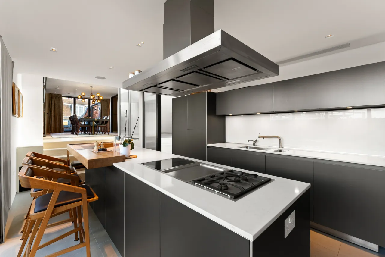 The Penthouse, Prince Edward Mansions, Notting Hill, London, photo 9