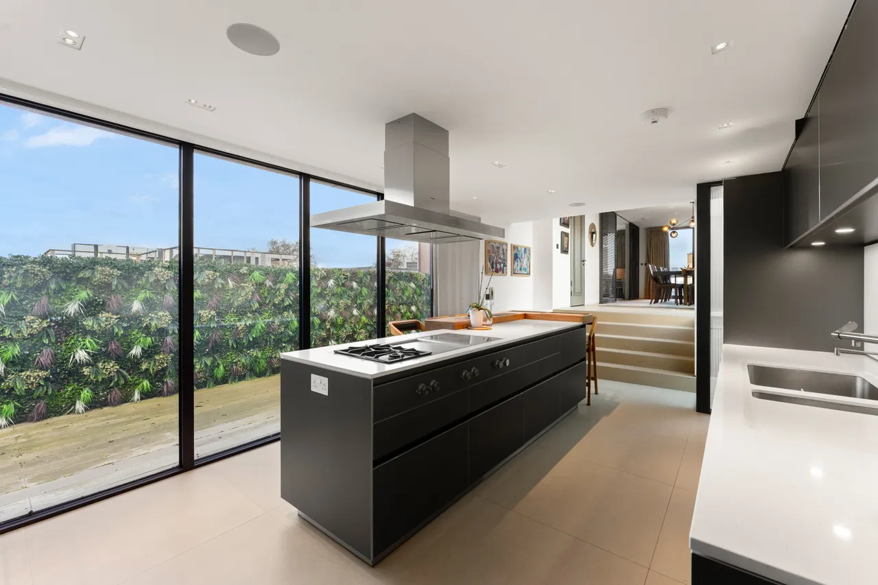 The Penthouse, Prince Edward Mansions, Notting Hill, London, photo 7