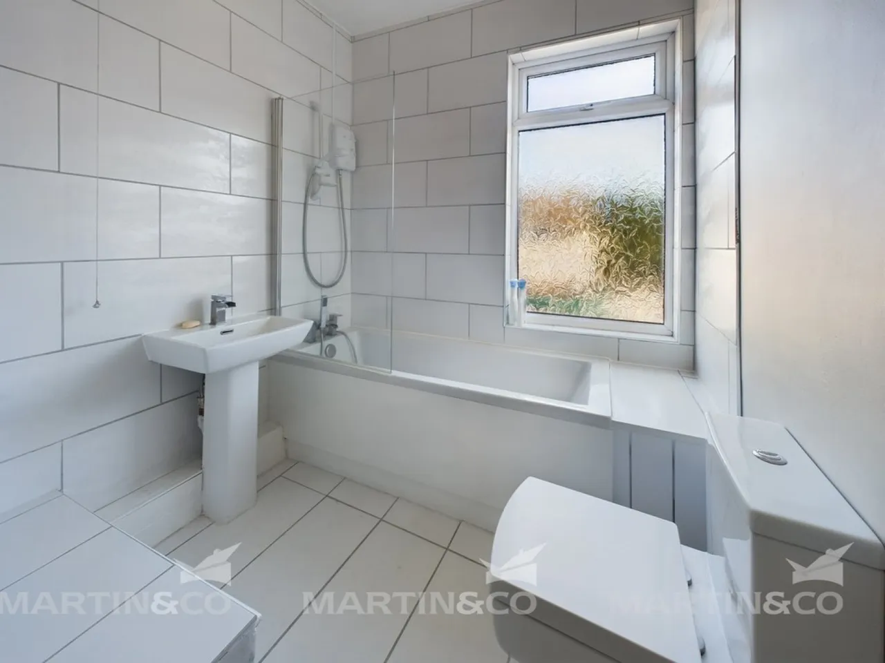 Watch House Lane, Bentley, photo 4