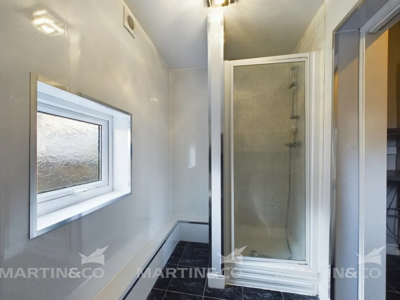 Watch House Lane, Bentley, photo 7