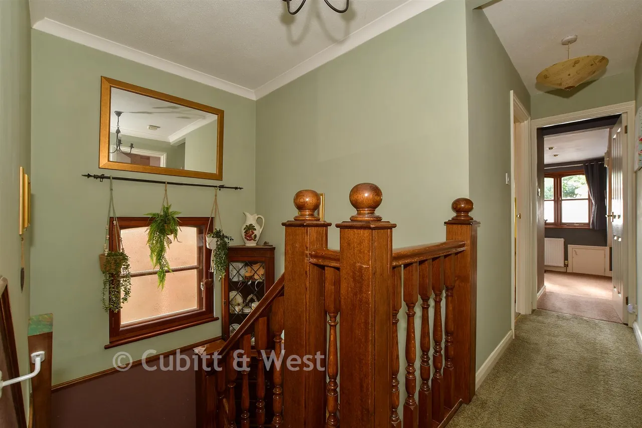 Singleton Road, Broadbridge Heath, RH12, photo 11