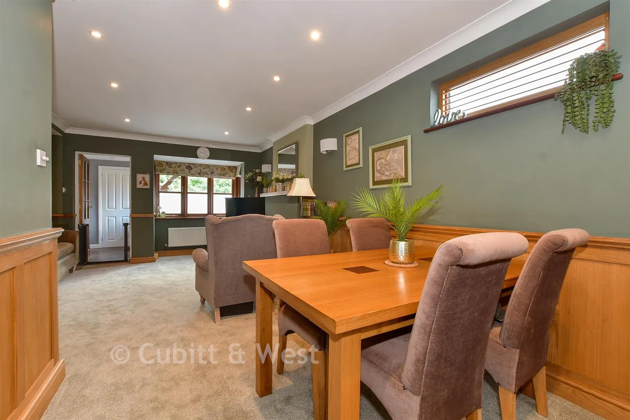 Singleton Road, Broadbridge Heath, RH12, photo 4