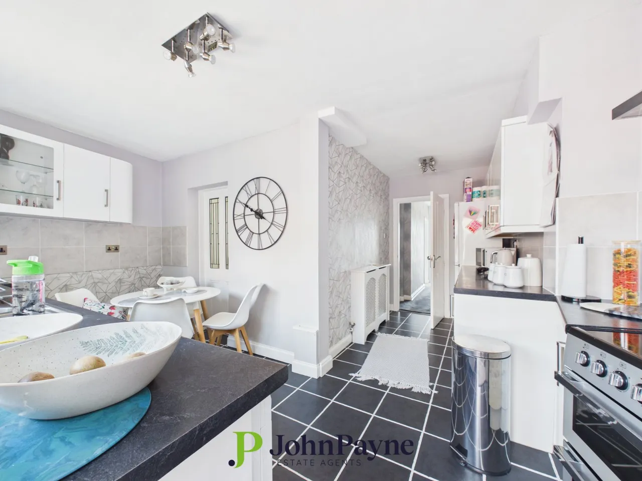 Tile Hill, Coventry, photo 9