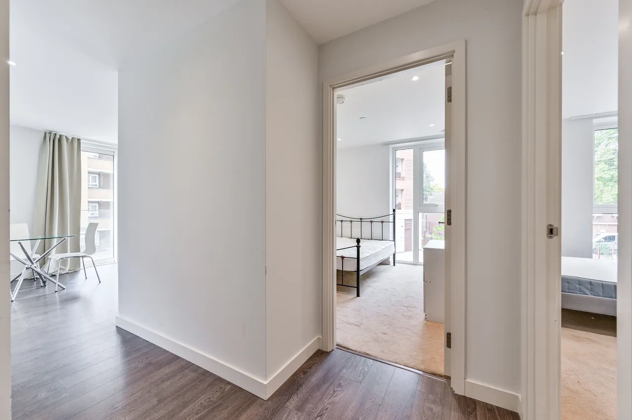 Flat 4, Sandpiper Building, 44 Newnton Close, London, photo 9