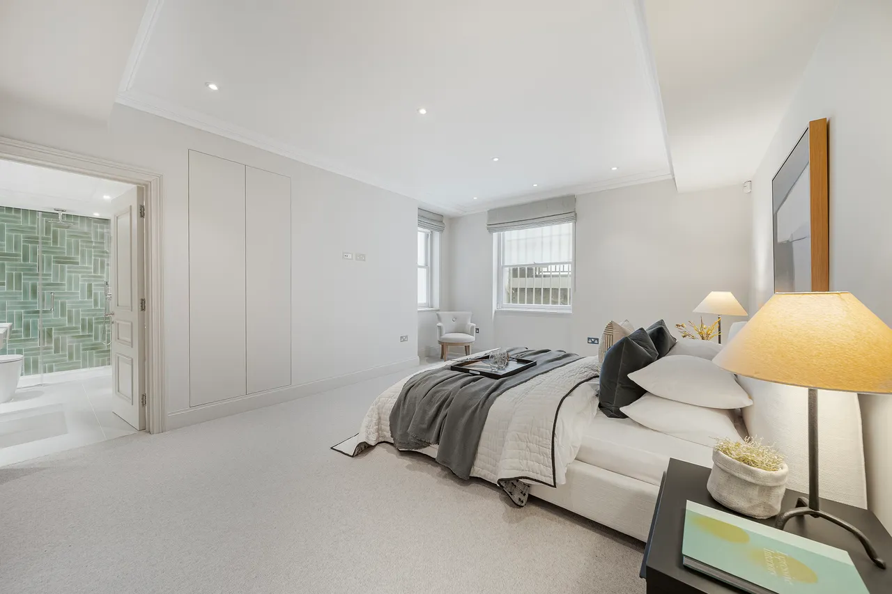 Bayswater Road, Hyde Park, W2, photo 23