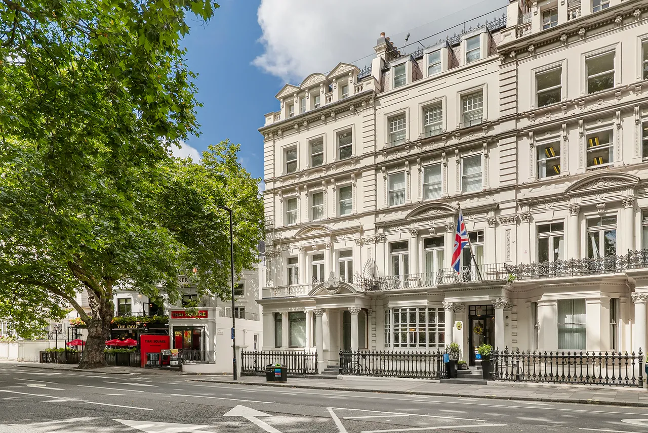 Bayswater Road, Hyde Park, W2, photo 11