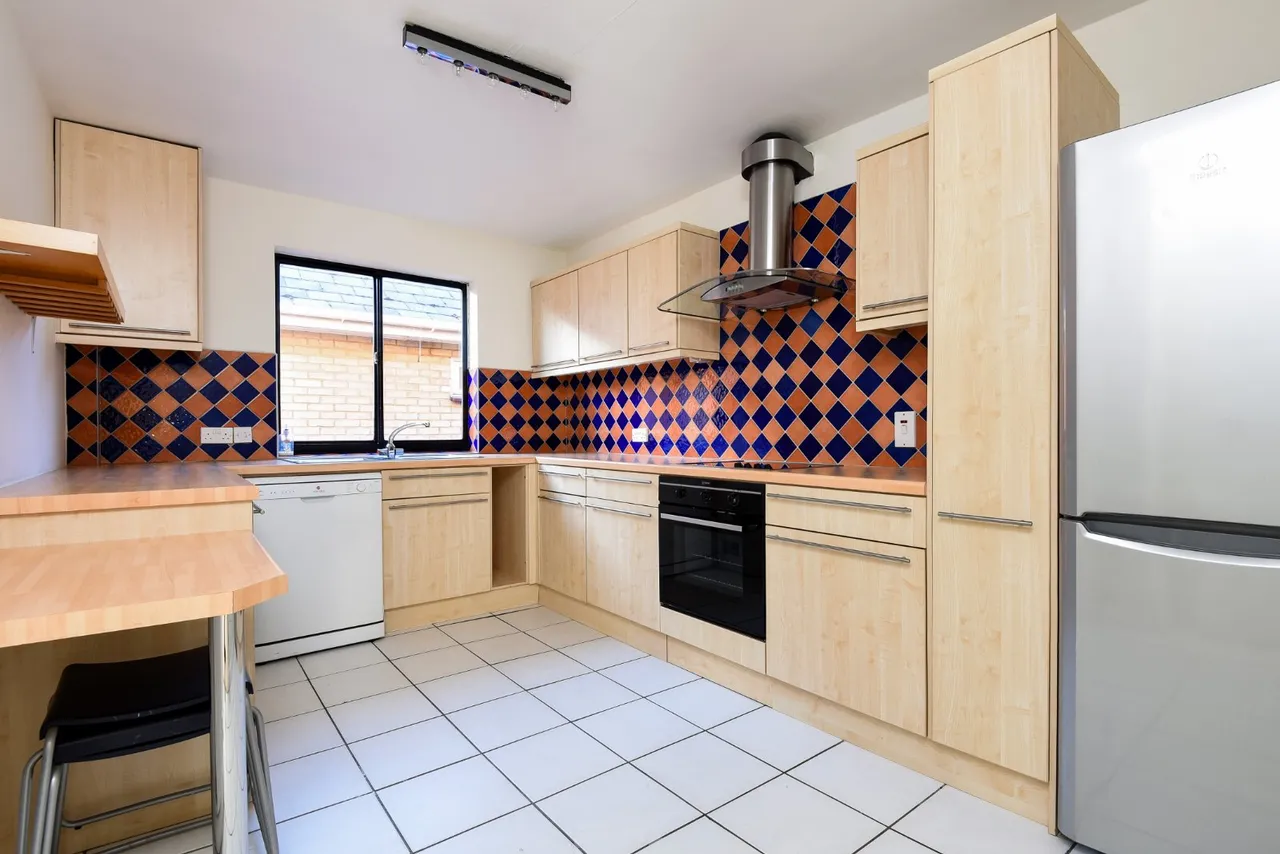 Worple Road, Wimbledon, London, SW20, photo 2