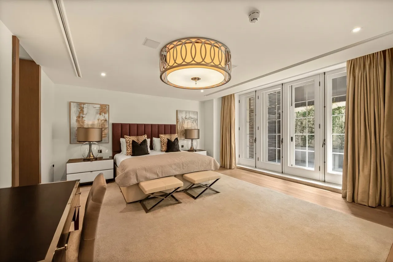 Connaught Place, W2, photo 13