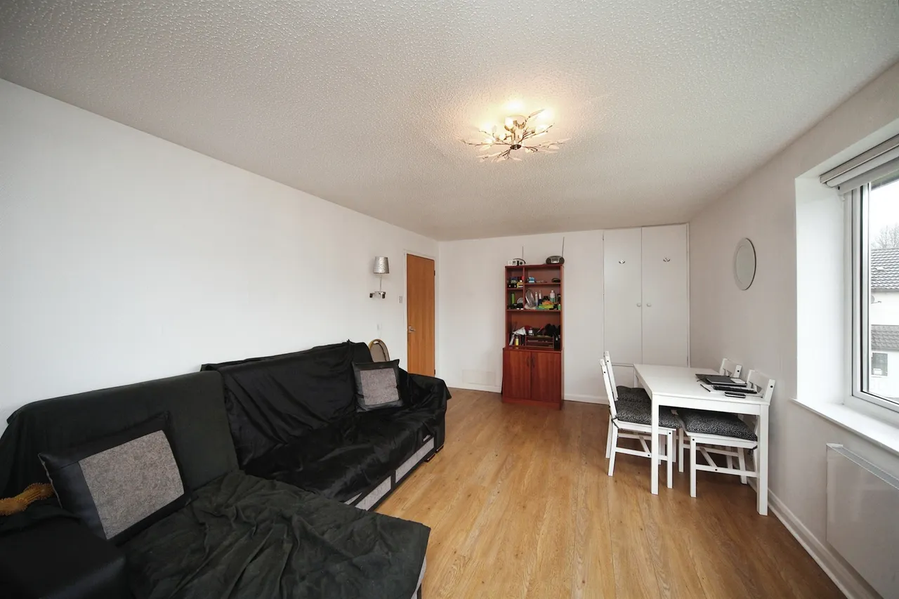 Langham Gardens, Taunton, TA1, photo 2