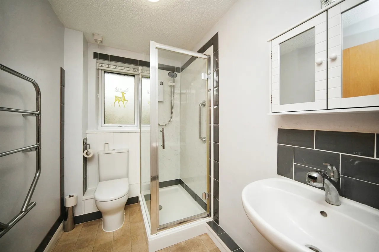 Langham Gardens, Taunton, TA1, photo 6