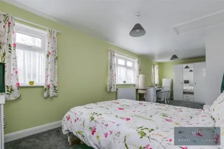 Woodmere Close, Croydon, photo 9