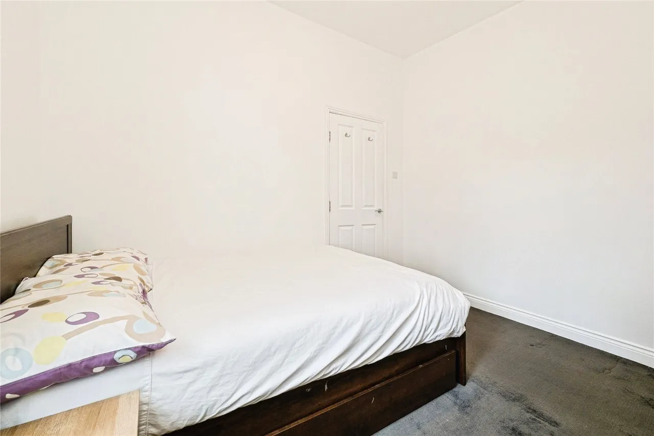 Clements Road, East Ham, London, E6, photo 8