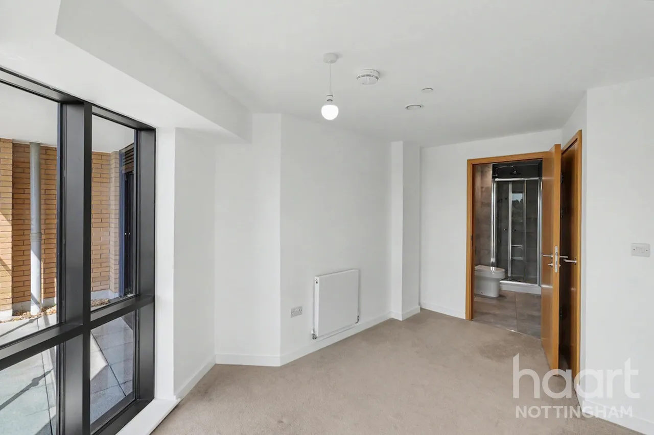 Yacht Club Place, Nottingham, NG2, photo 22
