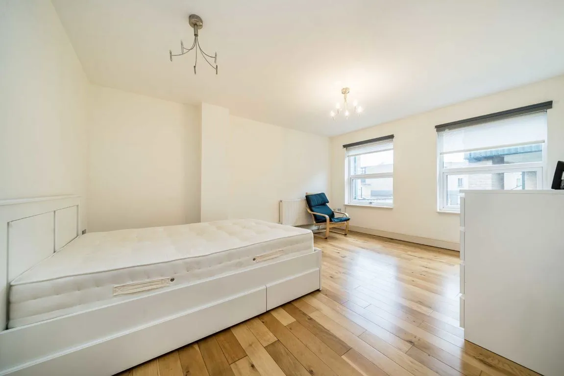 Old York Road, SW18, photo 6