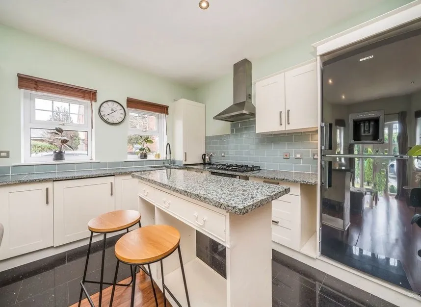 Ewell Road, Surbiton, KT6, photo 3
