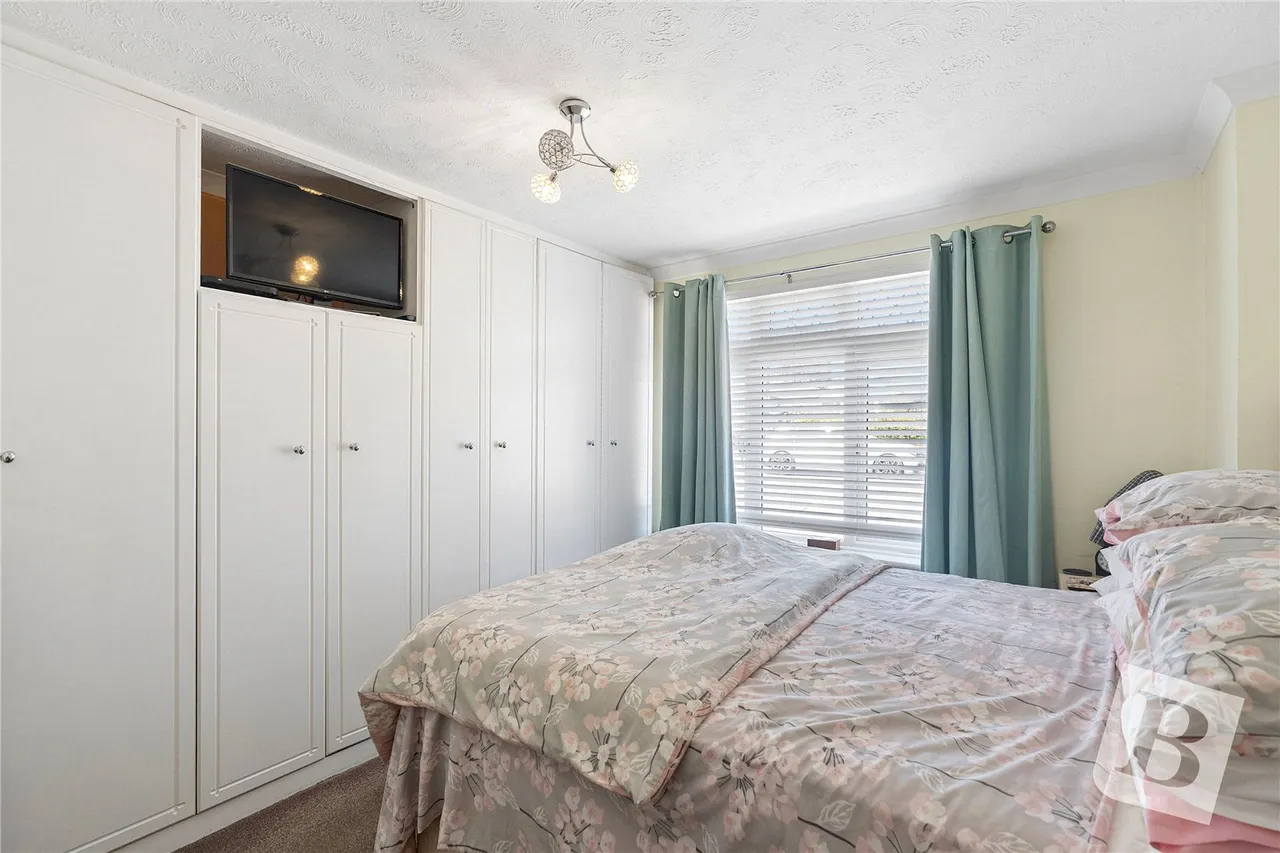 Laburnum Avenue, Wickford, SS12, photo 9