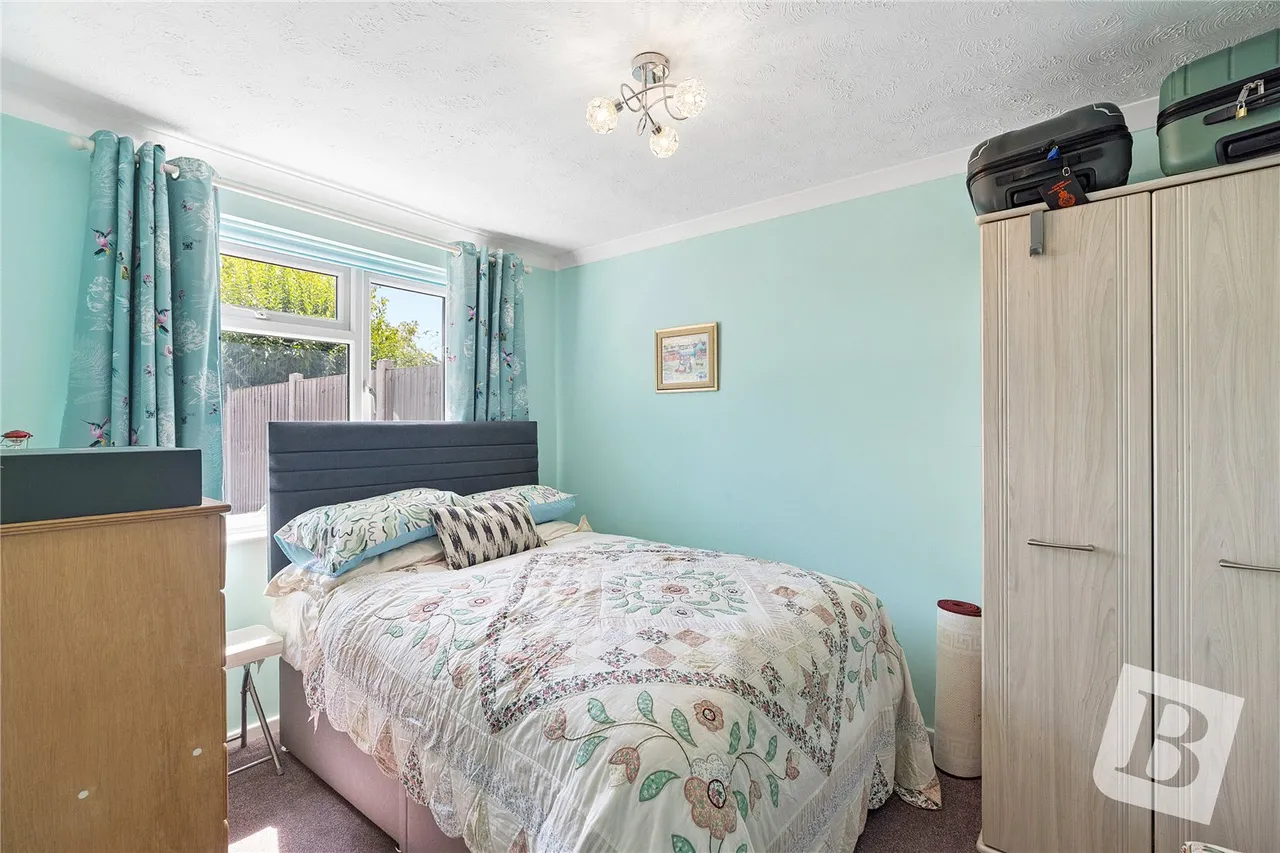 Laburnum Avenue, Wickford, SS12, photo 10