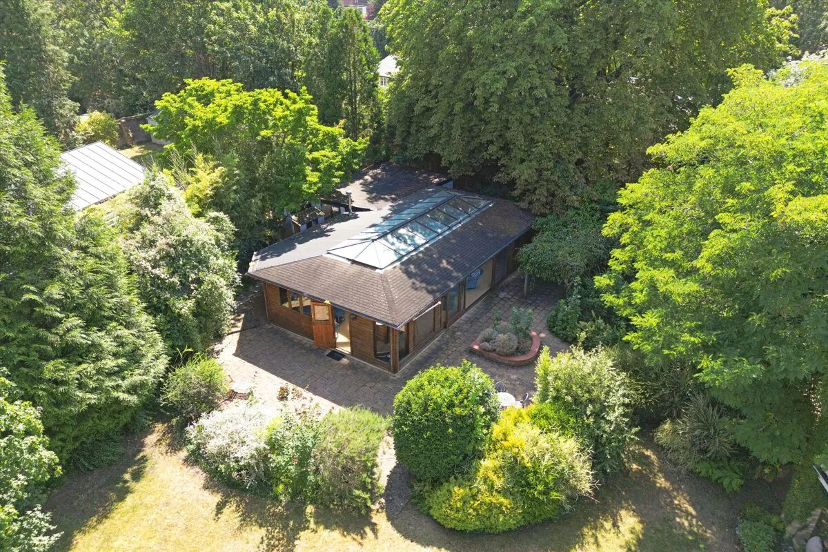 Burgh Heath Road, Epsom, KT17, photo 25