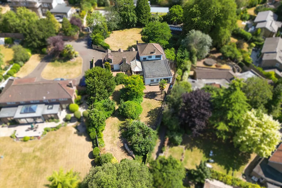 Burgh Heath Road, Epsom, KT17, photo 30