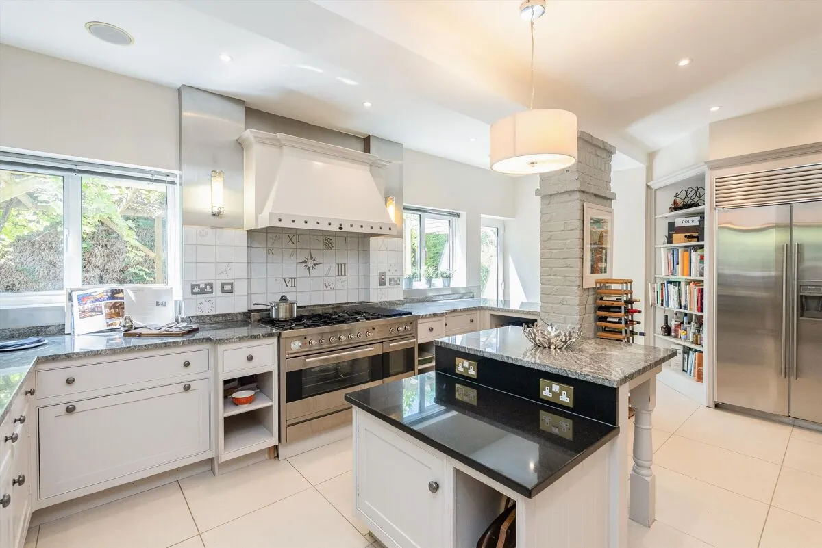 Burgh Heath Road, Epsom, KT17, photo 5