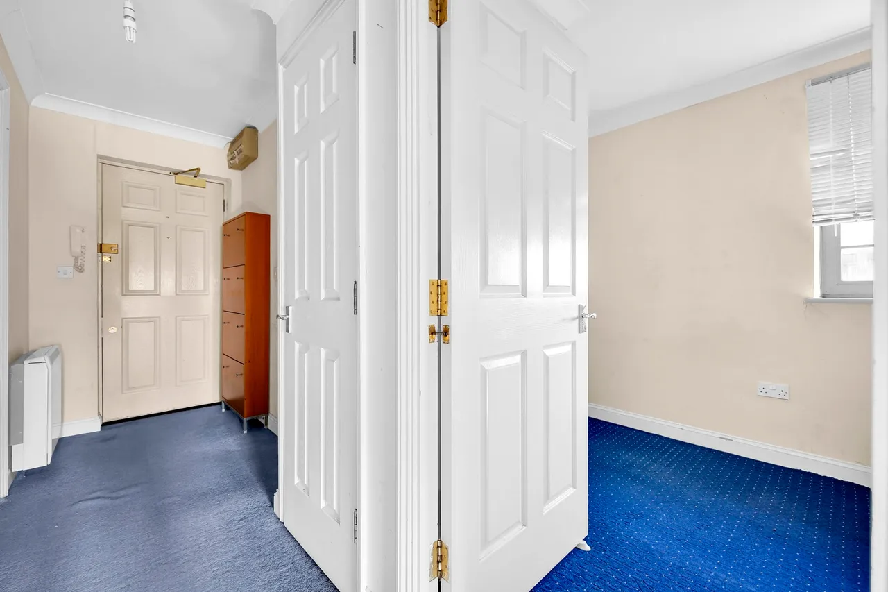 Copy of 141 Queensberry Place, Newham, London, Greater London, E12 6UW, photo 2