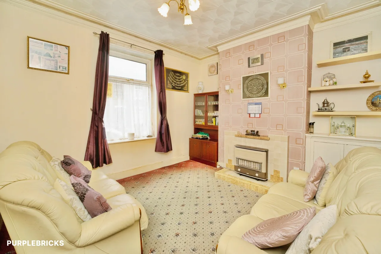 Carlisle Place, Bradford, BD8, photo 5