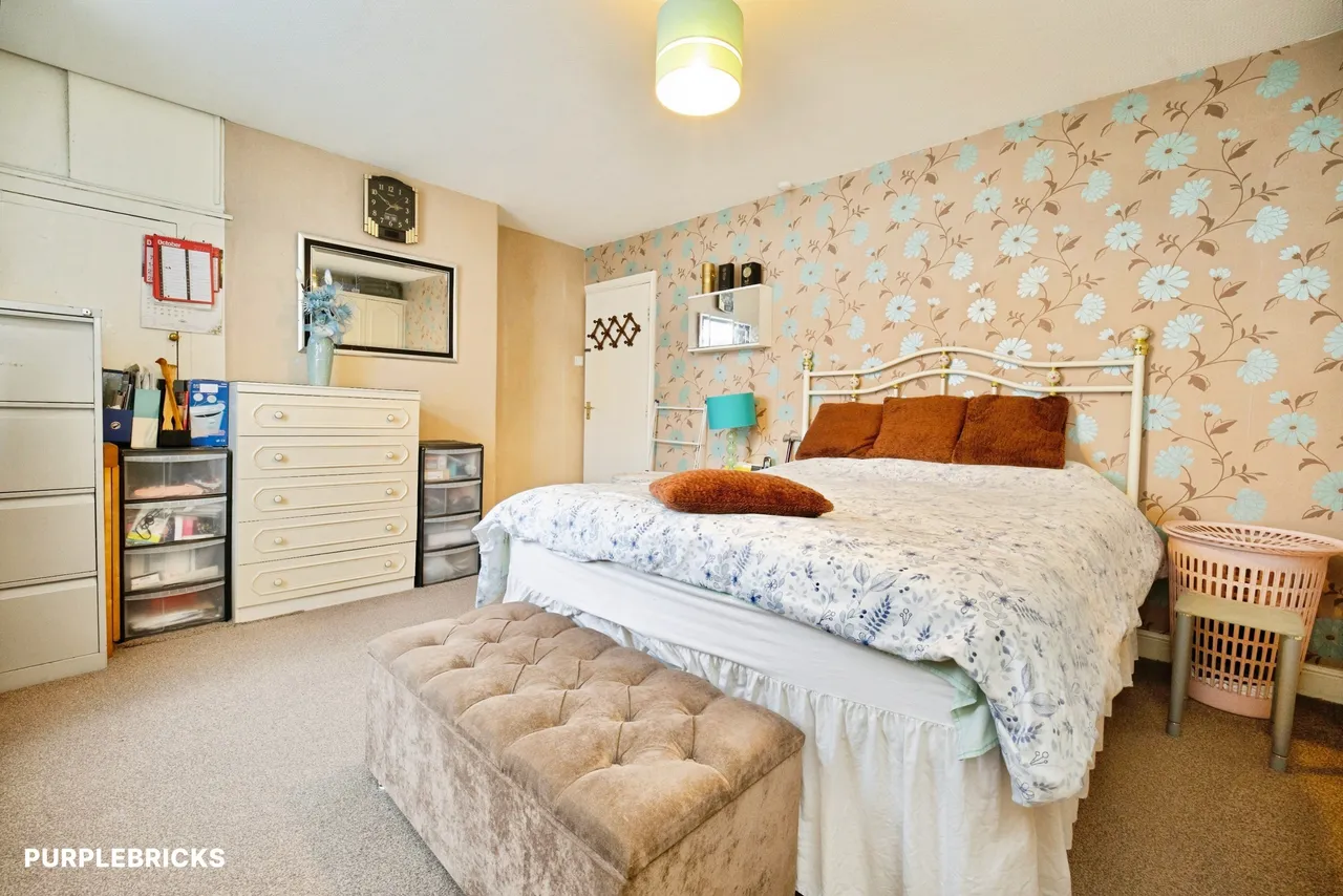 Carlisle Place, Bradford, BD8, photo 12
