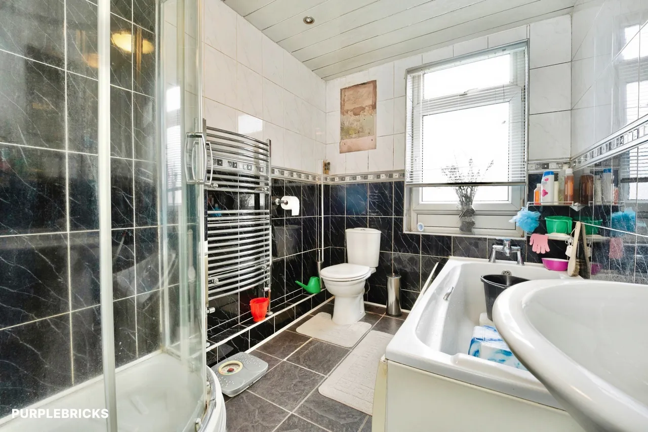 Carlisle Place, Bradford, BD8, photo 24