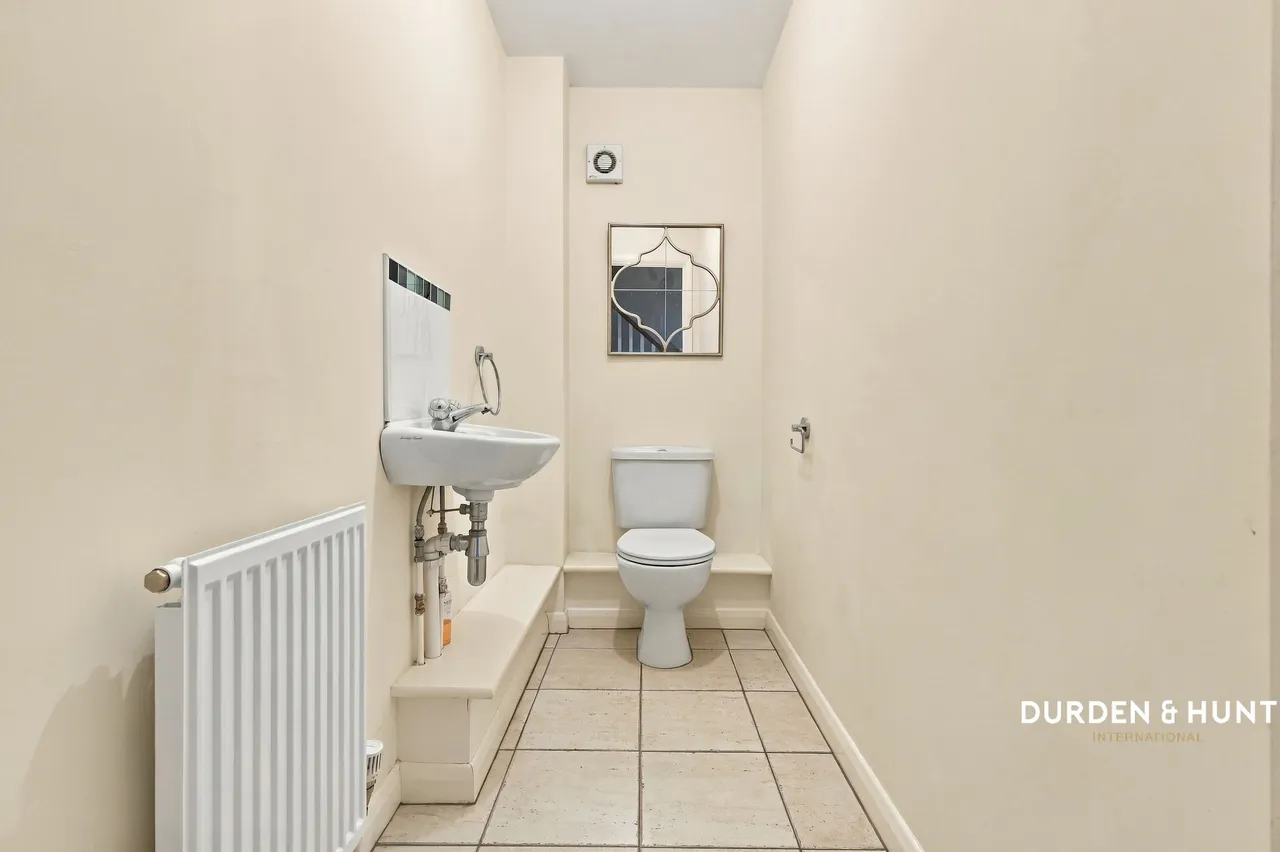 Retreat Way, Chigwell, IG7, photo 8