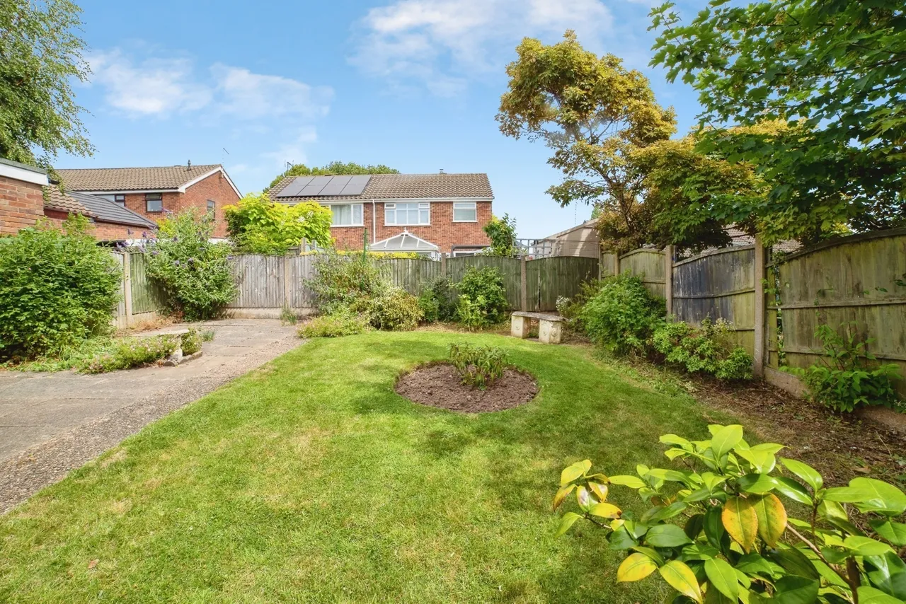Lamond Close, Mansfield, Nottinghamshire, NG19, photo 3