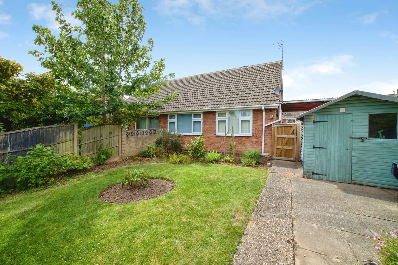 Lamond Close, Mansfield, Nottinghamshire, NG19, photo 22