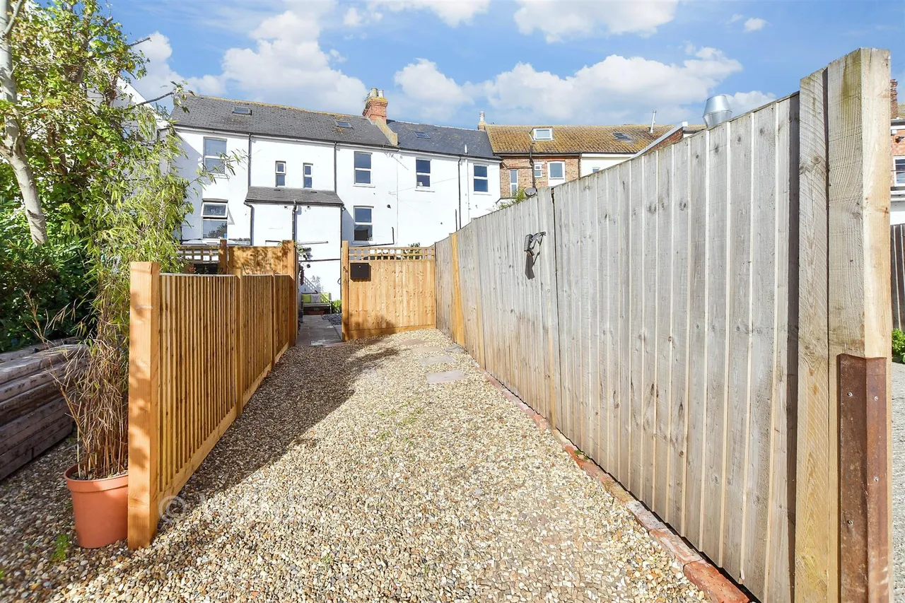 Risborough Lane, Folkestone, CT19, photo 14