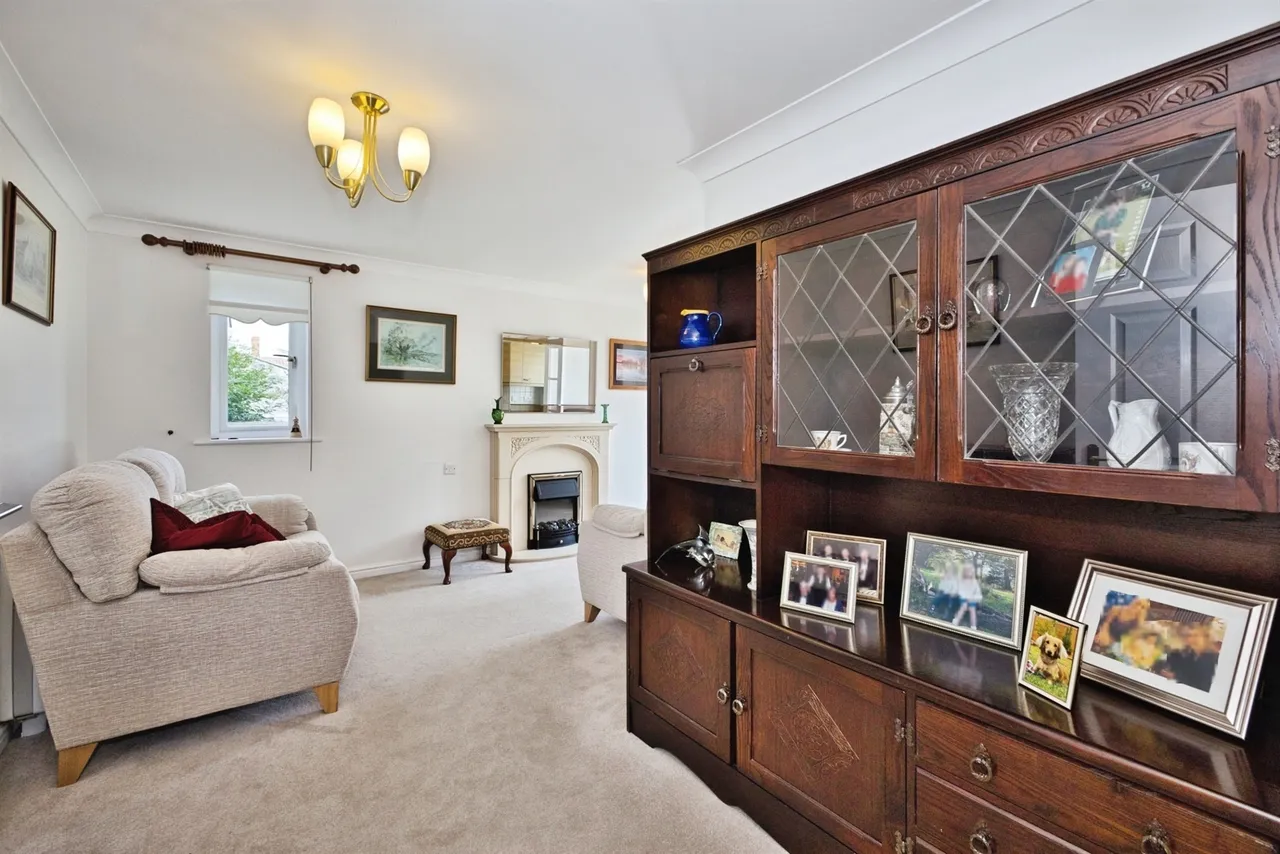 Somerton Road, Street, photo 10