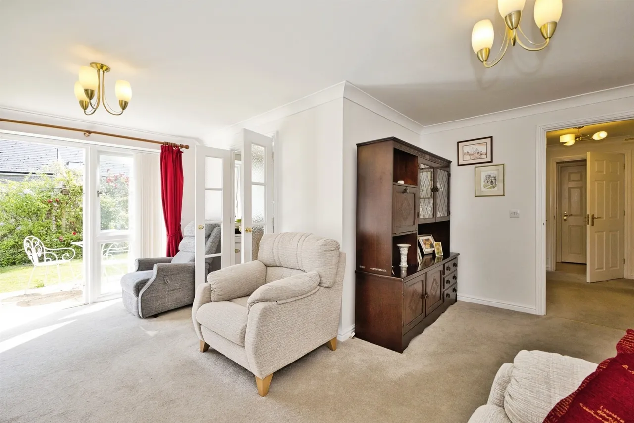 Somerton Road, Street, photo 5