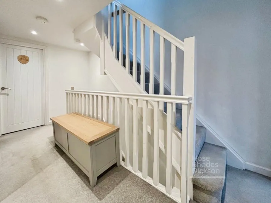 Mayfield Drive, Newport, PO30, photo 5