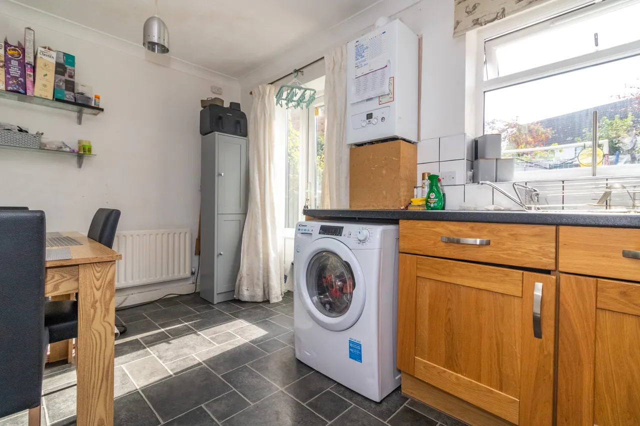 Hollowtree Road, Hamilton, Leicester, Leicester, LE5 1TH, photo 7