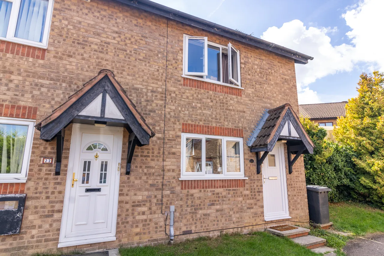 2 bed house for sale — Hollowtree Road, Hamilton, Leicester, Leicester, LE5 1TH