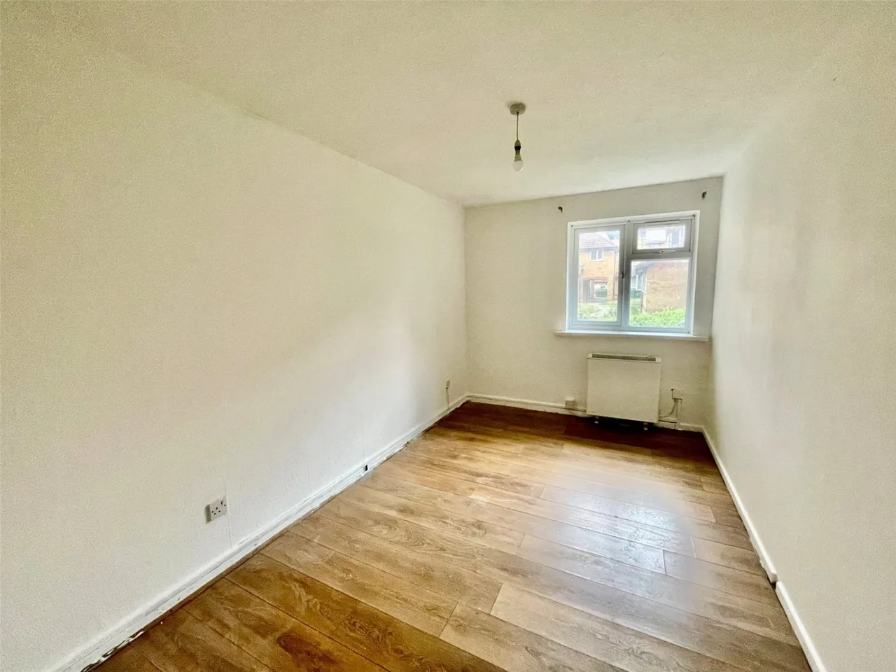 Cook Square, Erith, DA8, photo 7