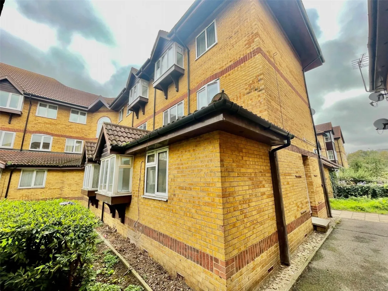 Cook Square, Erith, DA8, photo 11