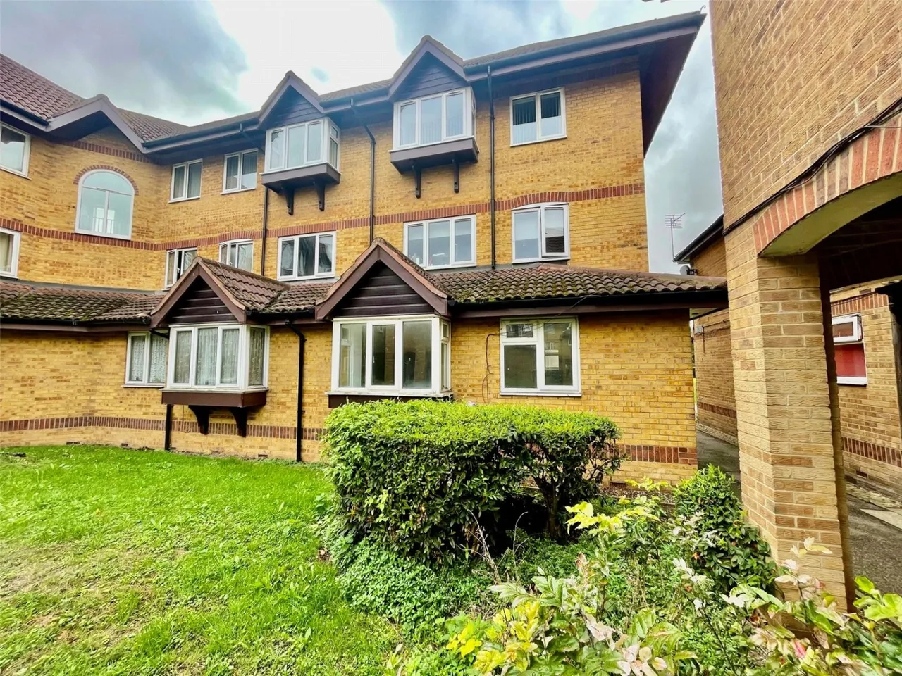 Cook Square, Erith, DA8, photo 10