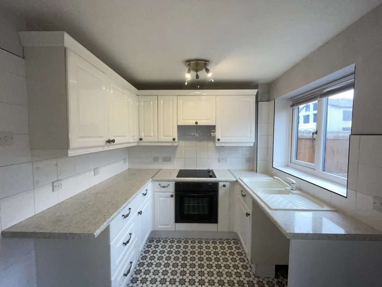 Ambleside Close, Wolverhampton, WV14, photo 4
