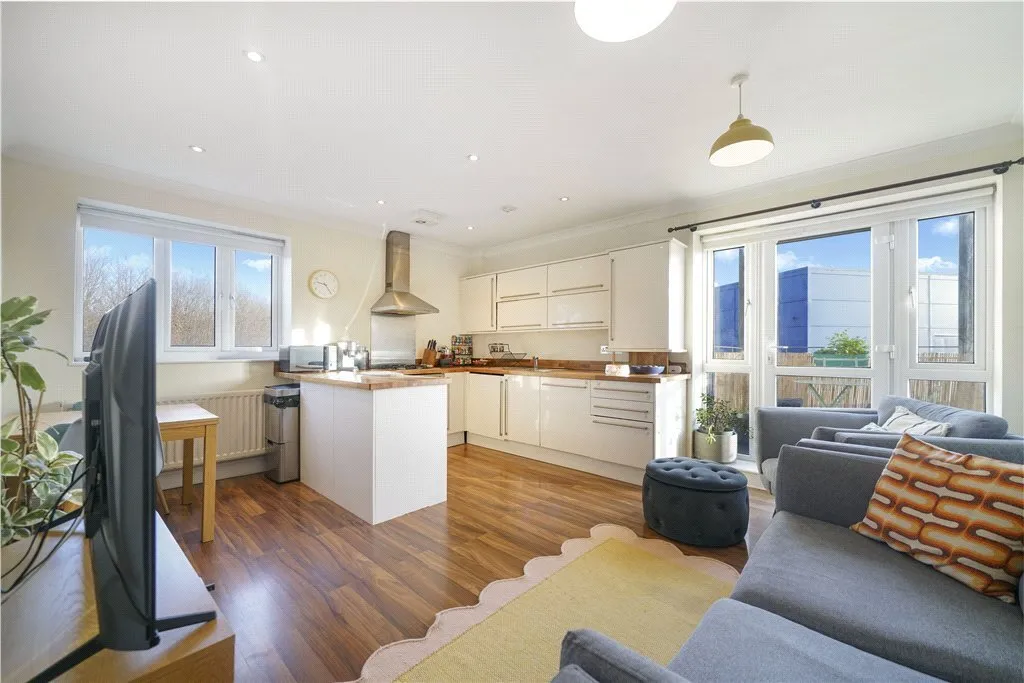 2 bed flat for sale — Anerley Station Road, London, SE20